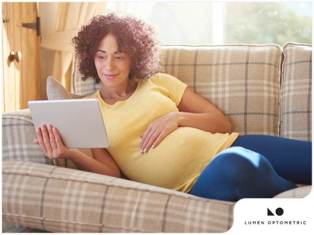 How Pregnancy Affects Your Vision